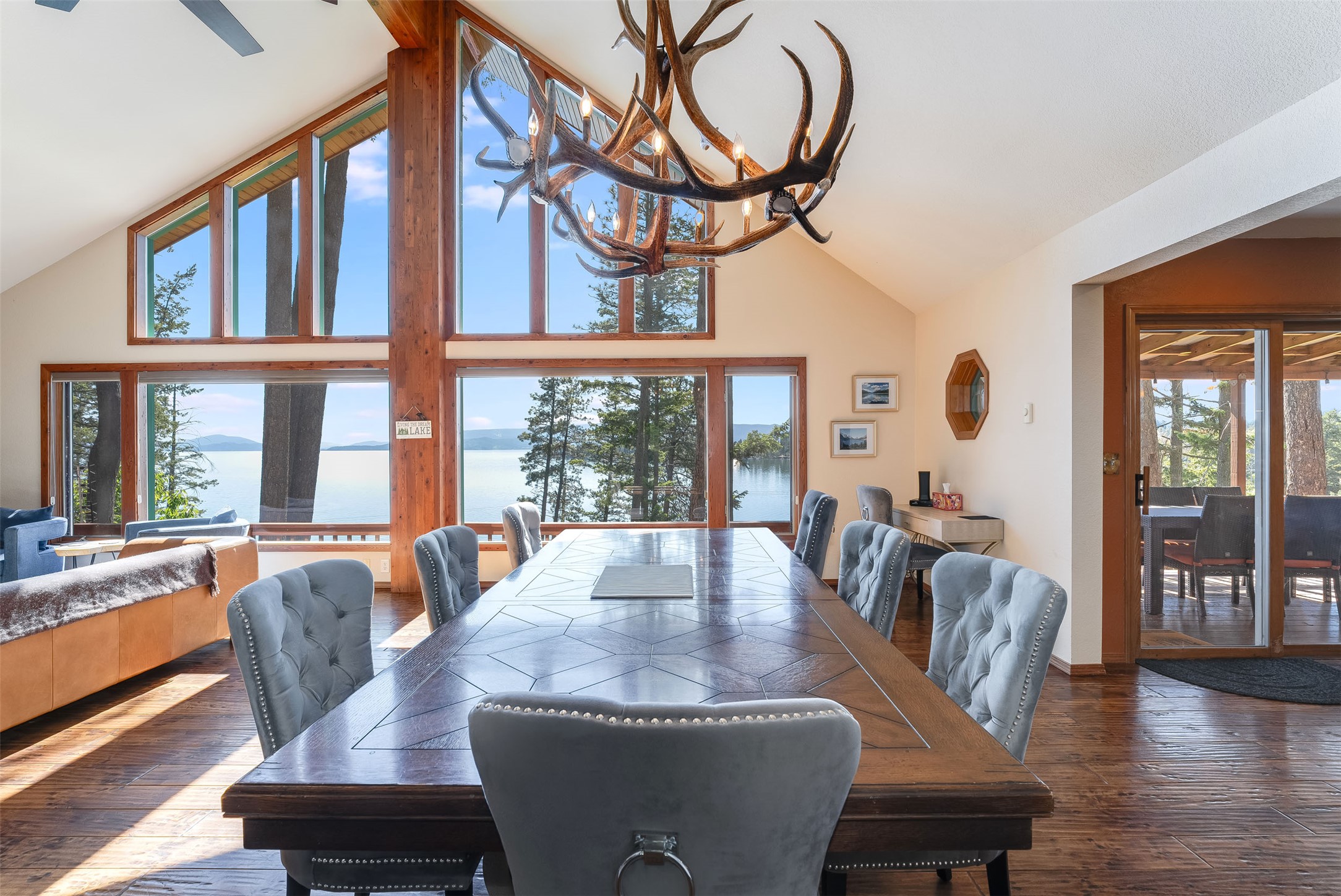 Bigfork, Montana 59911, United States, 5 Bedrooms Bedrooms, ,4 BathroomsBathrooms,Residential,Active,147438