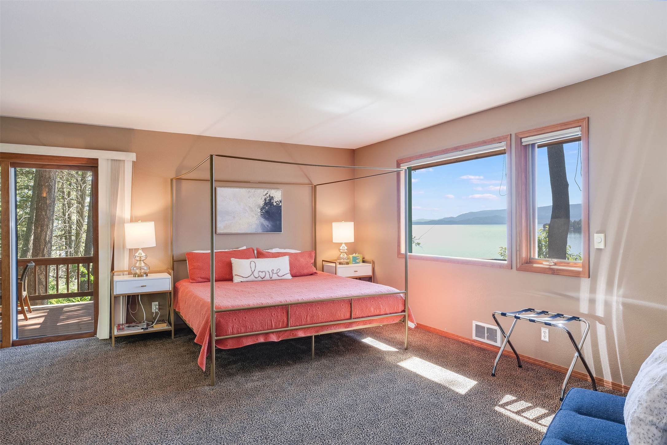 Bigfork, Montana 59911, United States, 5 Bedrooms Bedrooms, ,4 BathroomsBathrooms,Residential,Active,147438