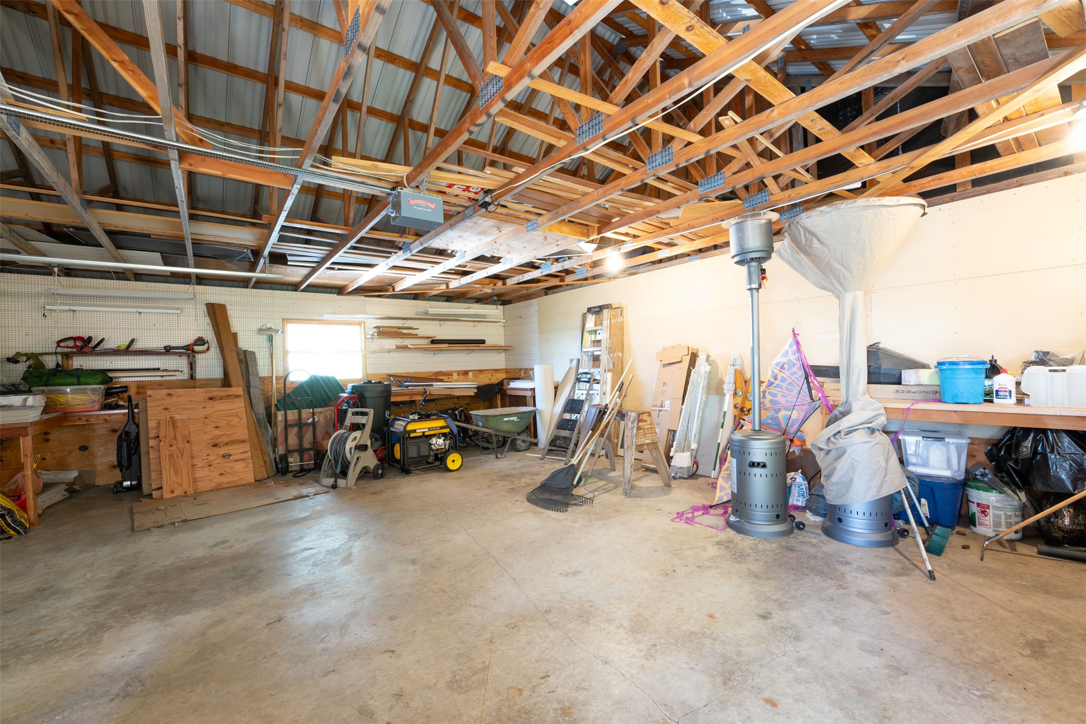 Bigfork, Montana 59911, United States, 5 Bedrooms Bedrooms, ,4 BathroomsBathrooms,Residential,Active,147438