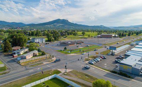 Photo of 607 W Custer Avenue, Helena, MT 59601 (MLS # 30066710)