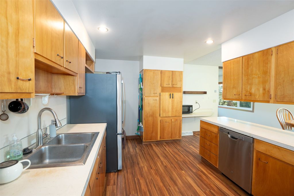 Photo of 1125 9th Avenue, Havre, MT 59501 (MLS # 30066249)