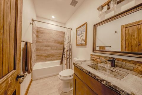 Tiny photo for 169 Brody Lane, Kalispell, MT 59901 (MLS # 30063856)