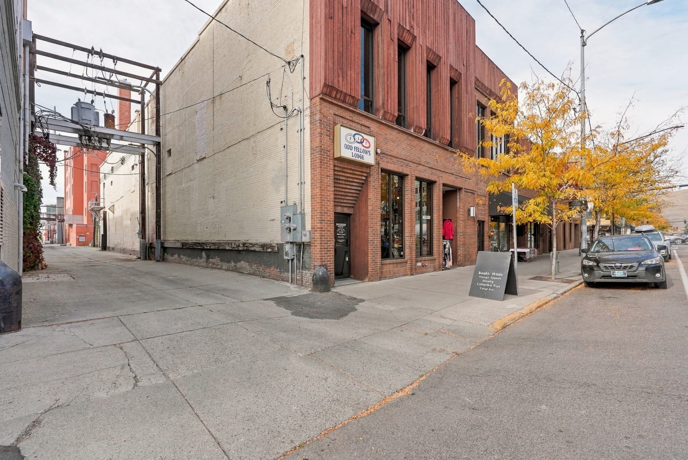 217 N Higgins Avenue