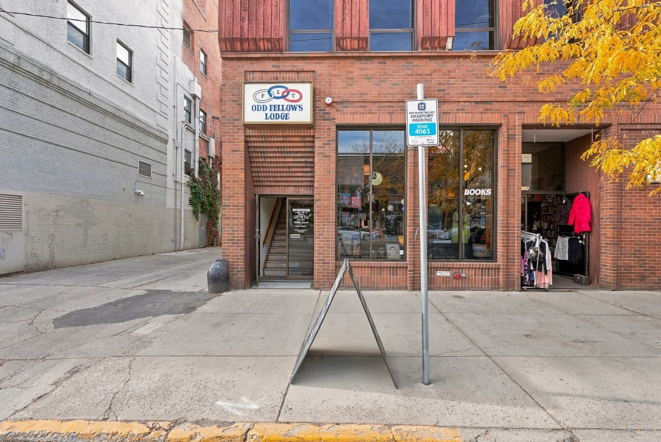 217 N Higgins Avenue