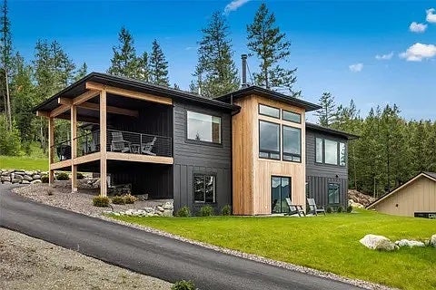 Photo of 254 Bison Circle Drive, Kalispell, MT 59901 (MLS # 30077577)