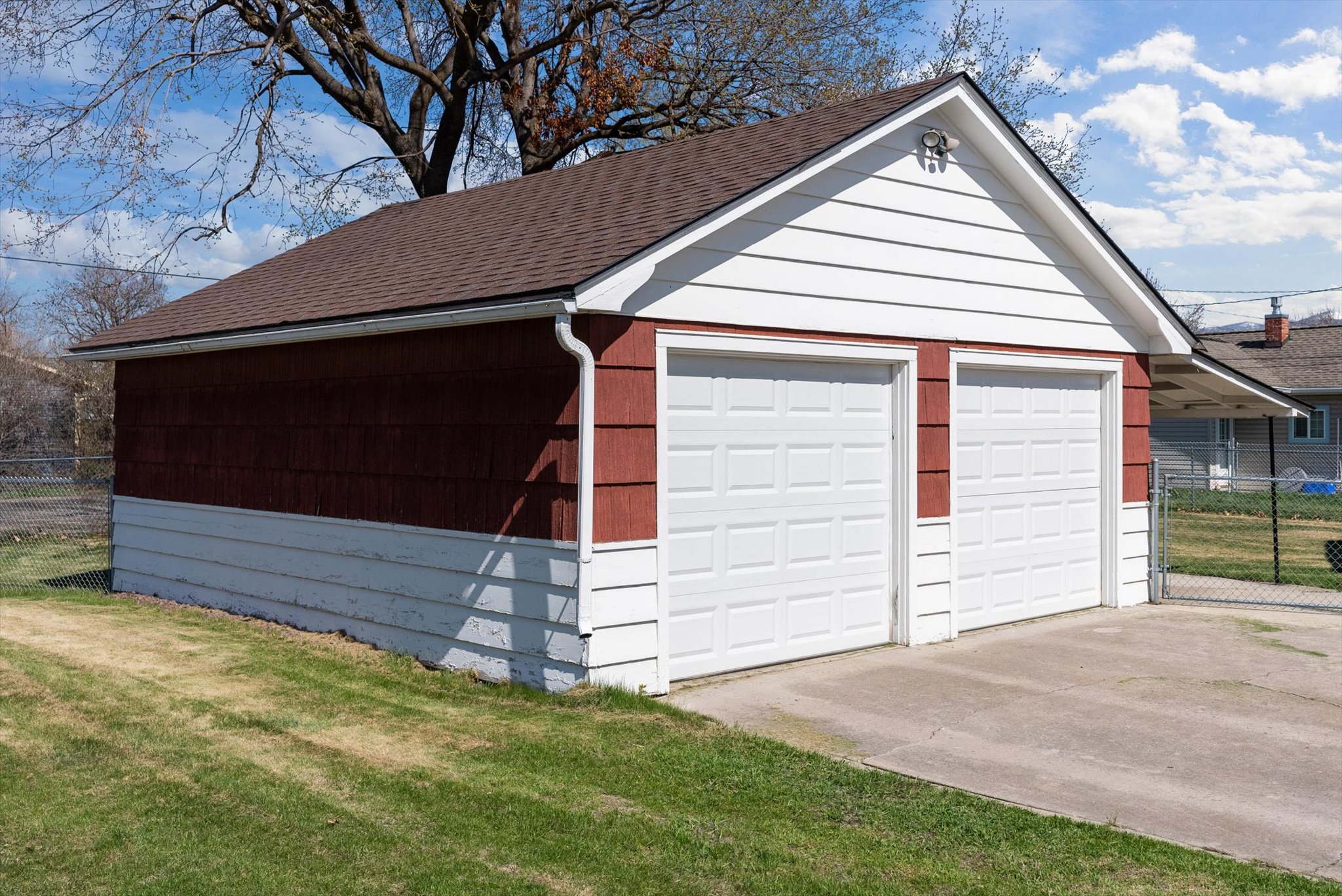 941 Edith Street