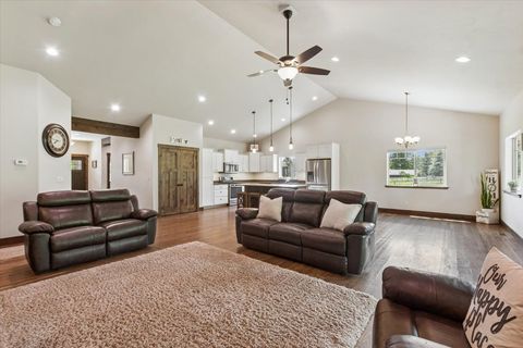 Tiny photo for 236 Forest Edge Trail, Kalispell, MT 59901 (MLS # 30073229)
