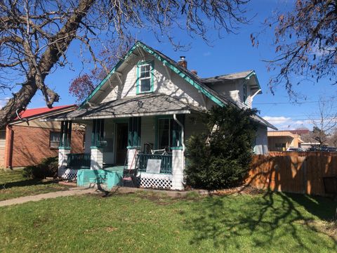 Photo of 651 2nd Avenue, Kalispell, MT 59901 (MLS # 30059937)