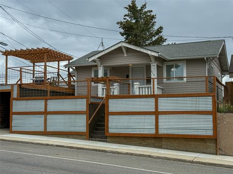 Tiny photo for 618 W Platinum Street, Butte, MT 59701 (MLS # 30071207)