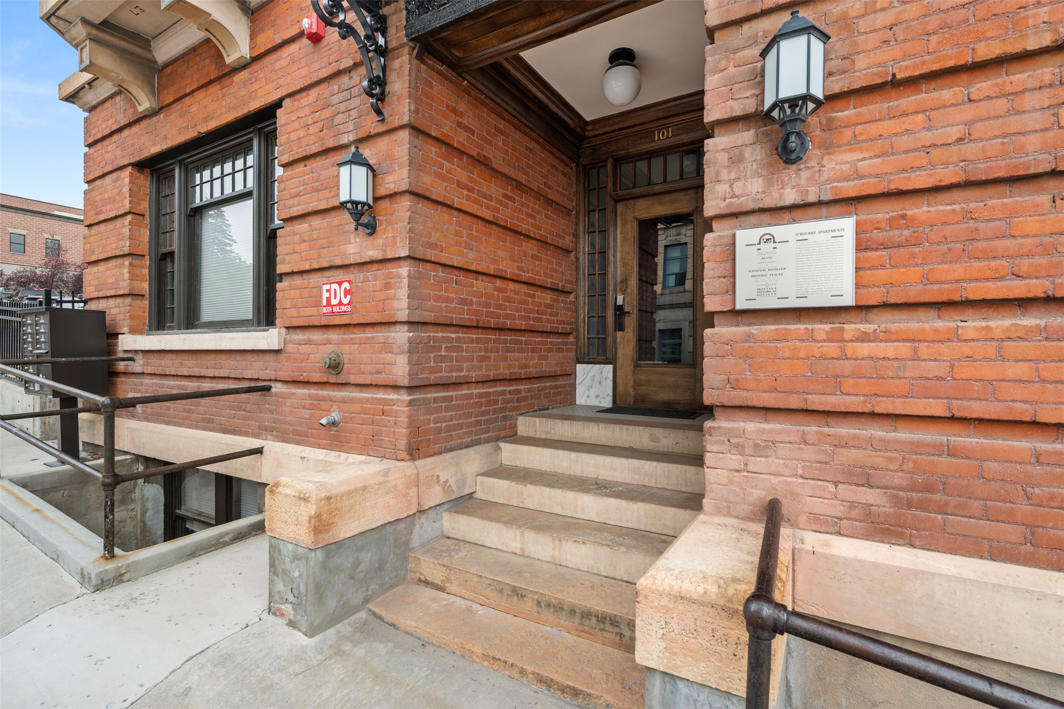 Butte, Montana 59701, United States, 1 Bedroom Bedrooms, ,1 BathroomBathrooms,Residential,Pending,213075