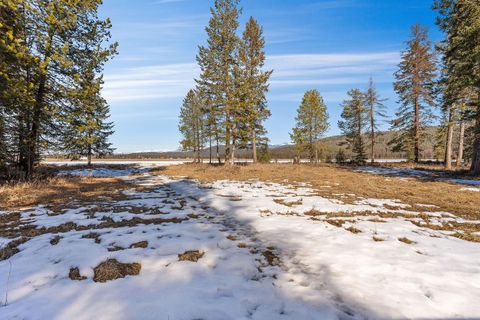 Tiny photo for 757 Lodgepole Road, Whitefish, MT 59937 (MLS # 30065974)