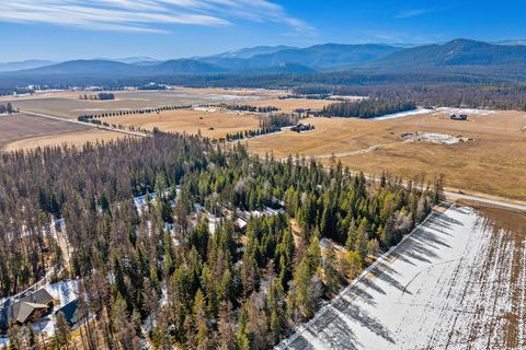Tiny photo for 757 Lodgepole Road, Whitefish, MT 59937 (MLS # 30065974)