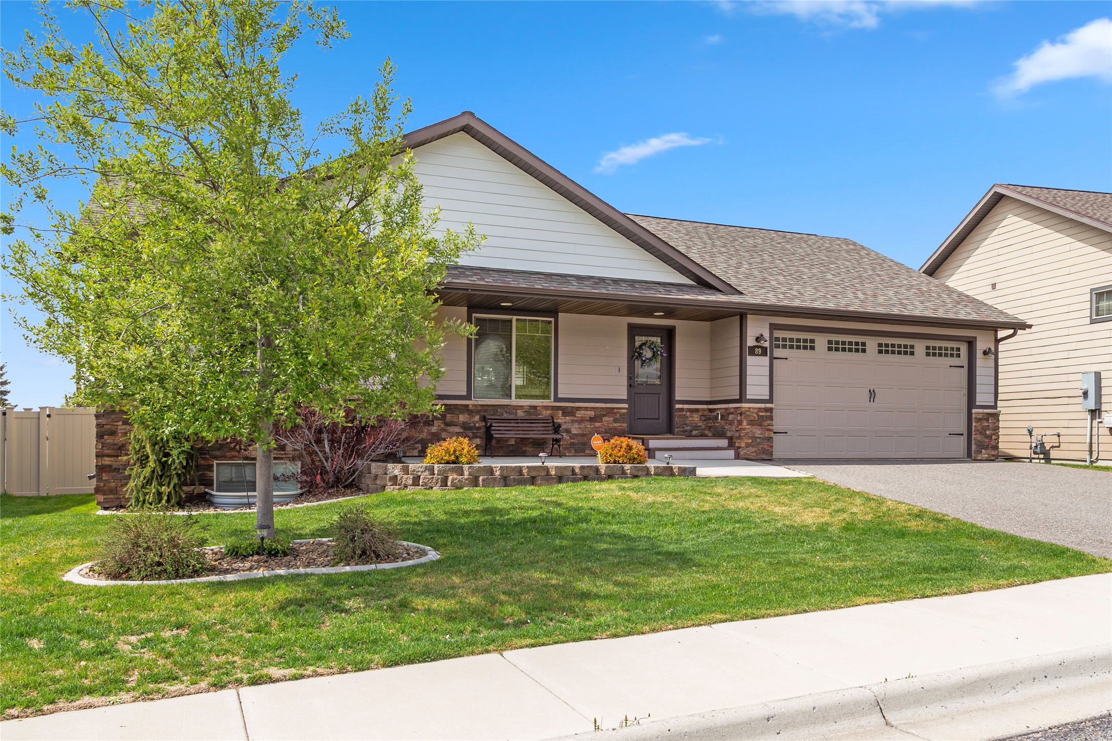 Butte, Montana 59701, United States, 5 Bedrooms Bedrooms, ,3 BathroomsBathrooms,Residential,Active,136738