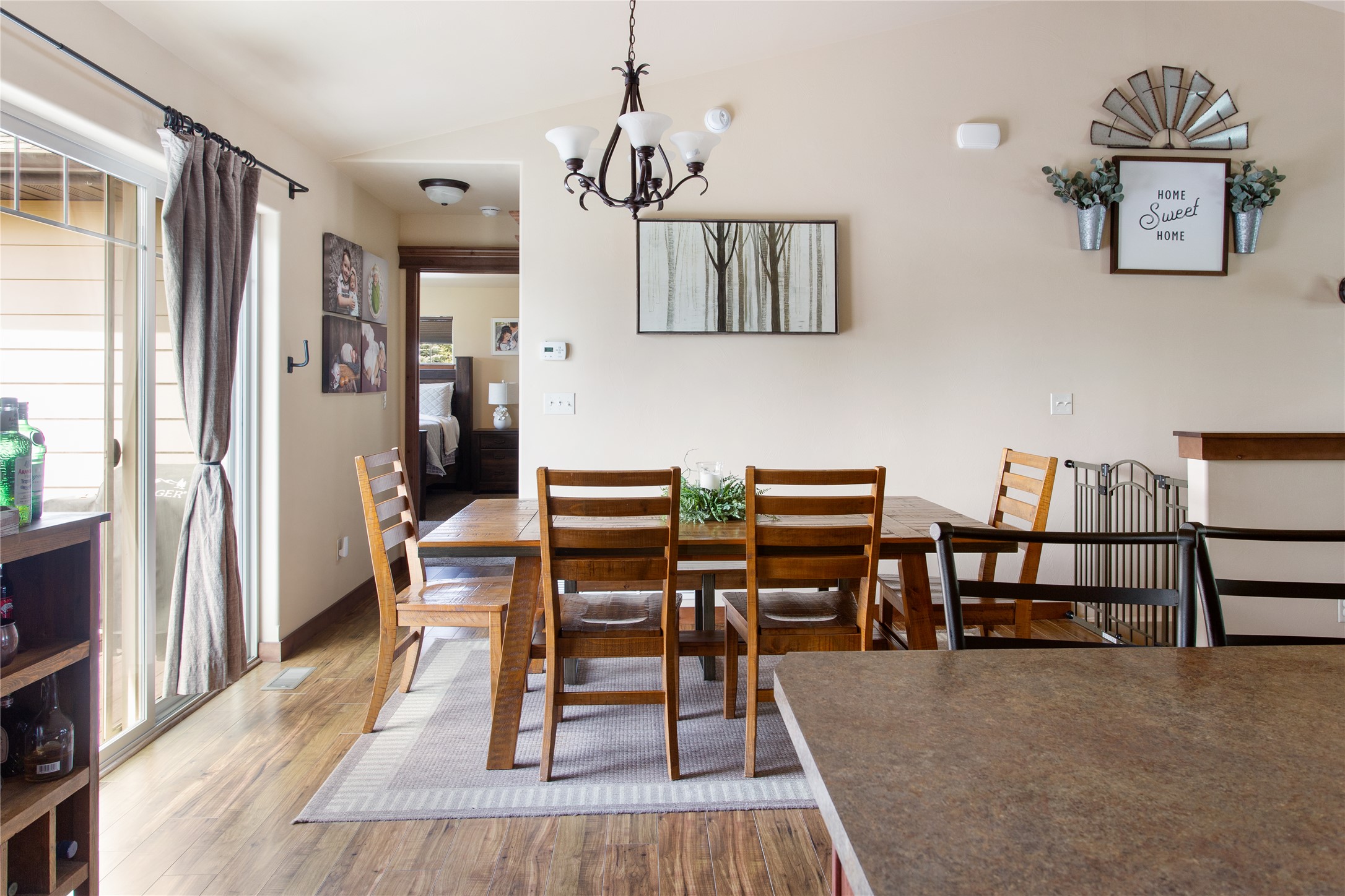 Butte, Montana 59701, United States, 5 Bedrooms Bedrooms, ,3 BathroomsBathrooms,Residential,Active,136738