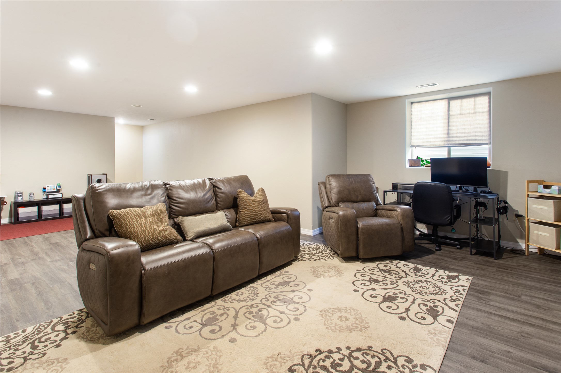 Butte, Montana 59701, United States, 5 Bedrooms Bedrooms, ,3 BathroomsBathrooms,Residential,Active,136738