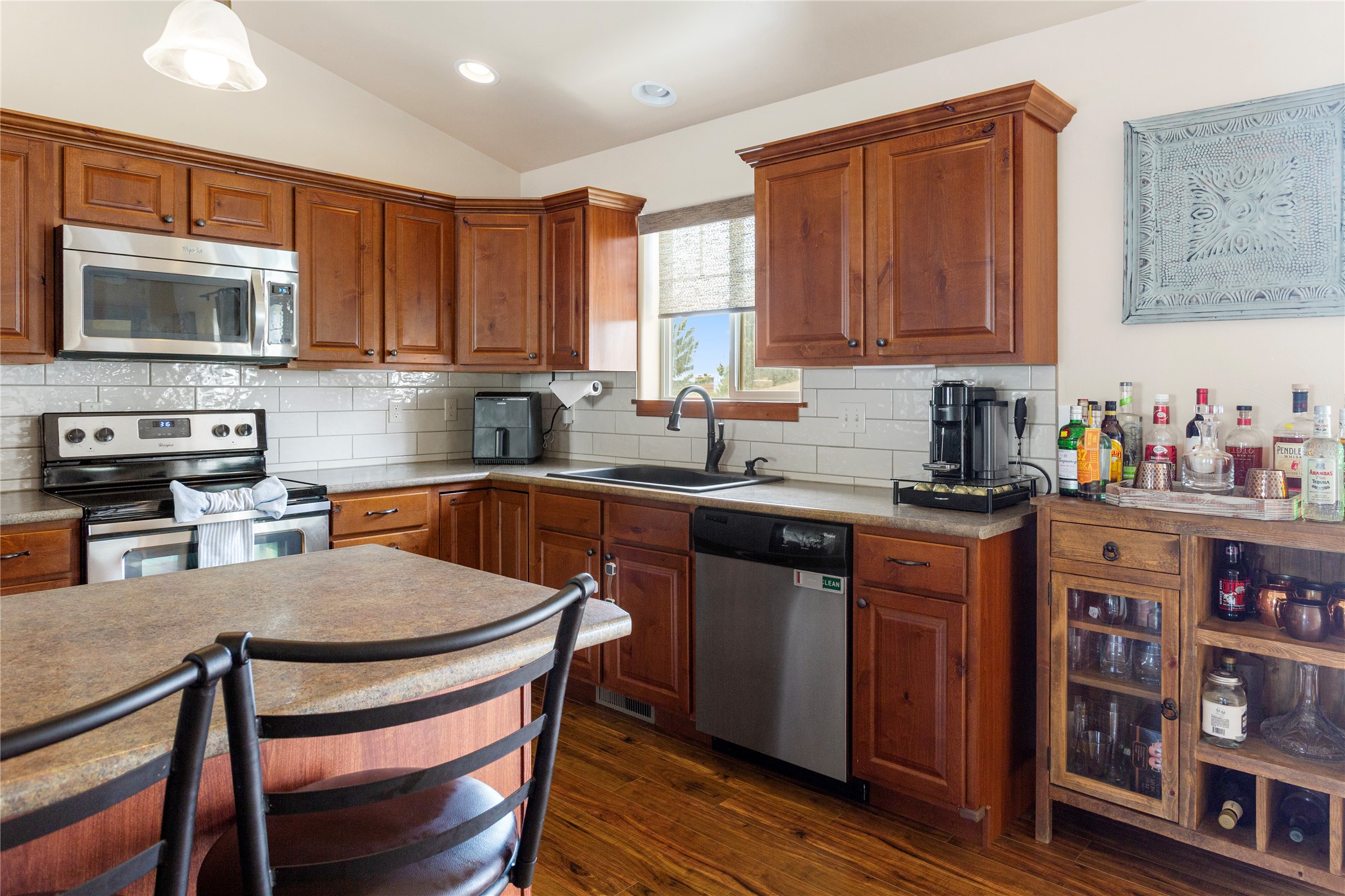 Butte, Montana 59701, United States, 5 Bedrooms Bedrooms, ,3 BathroomsBathrooms,Residential,Active,136738