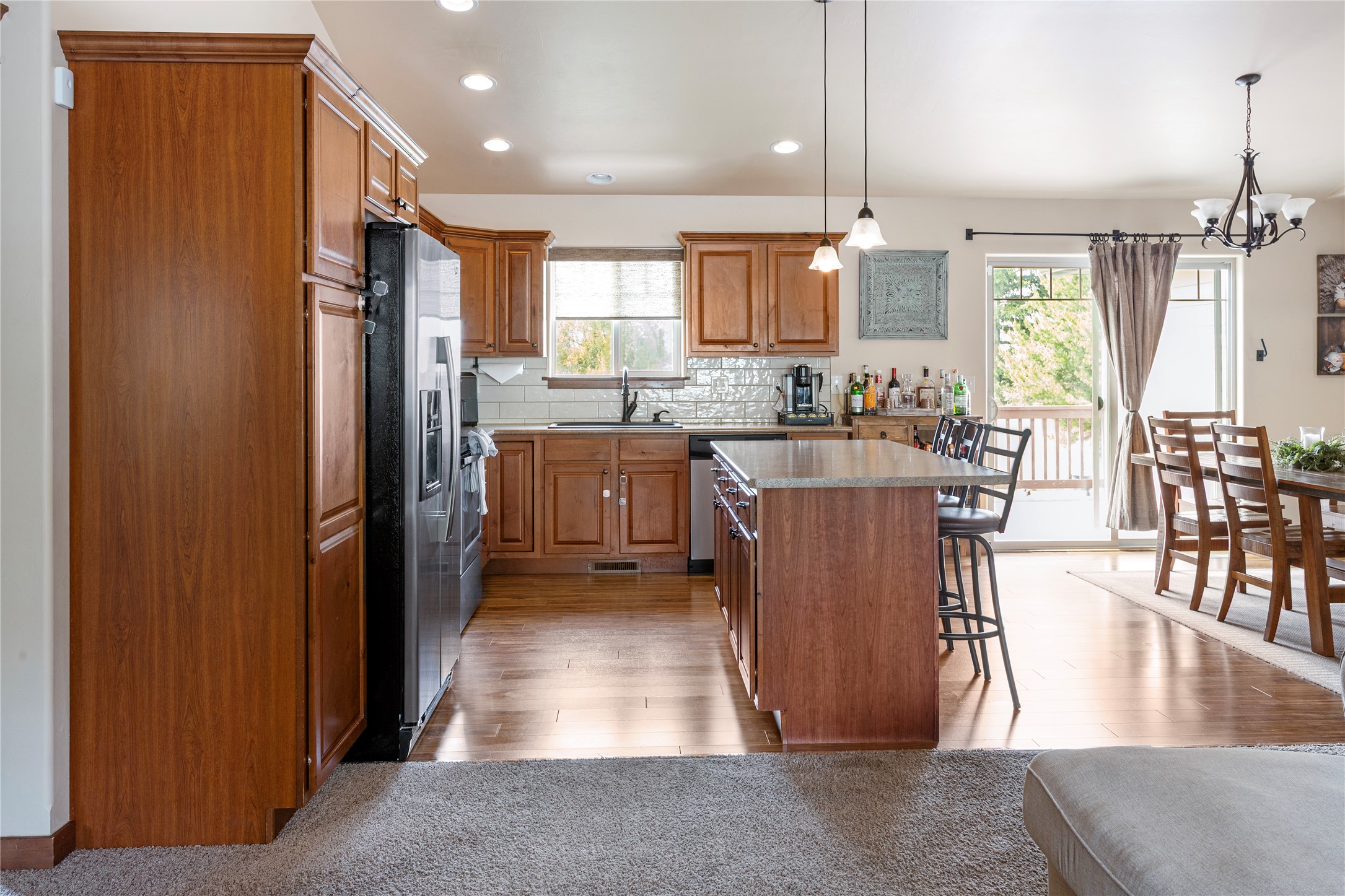 Butte, Montana 59701, United States, 5 Bedrooms Bedrooms, ,3 BathroomsBathrooms,Residential,Active,136738