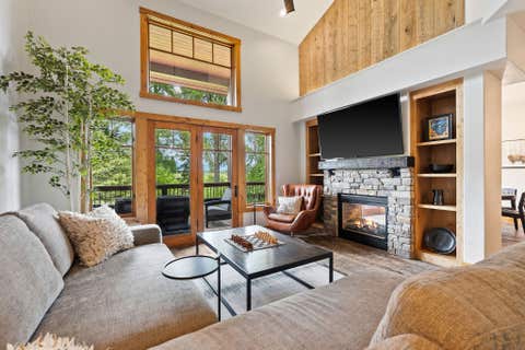 Tiny photo for 157 Arielle Way, Whitefish, MT 59937 (MLS # 30072554)