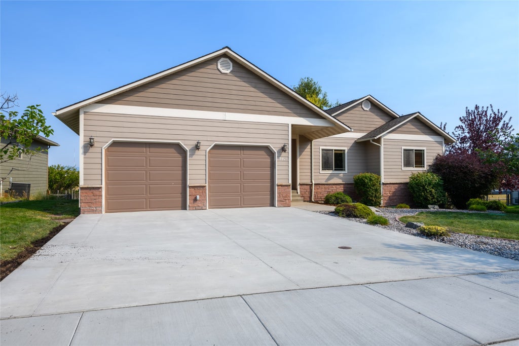 Photo of 5401 Bigfork Road, Missoula, MT 59803 (MLS # 30078241)