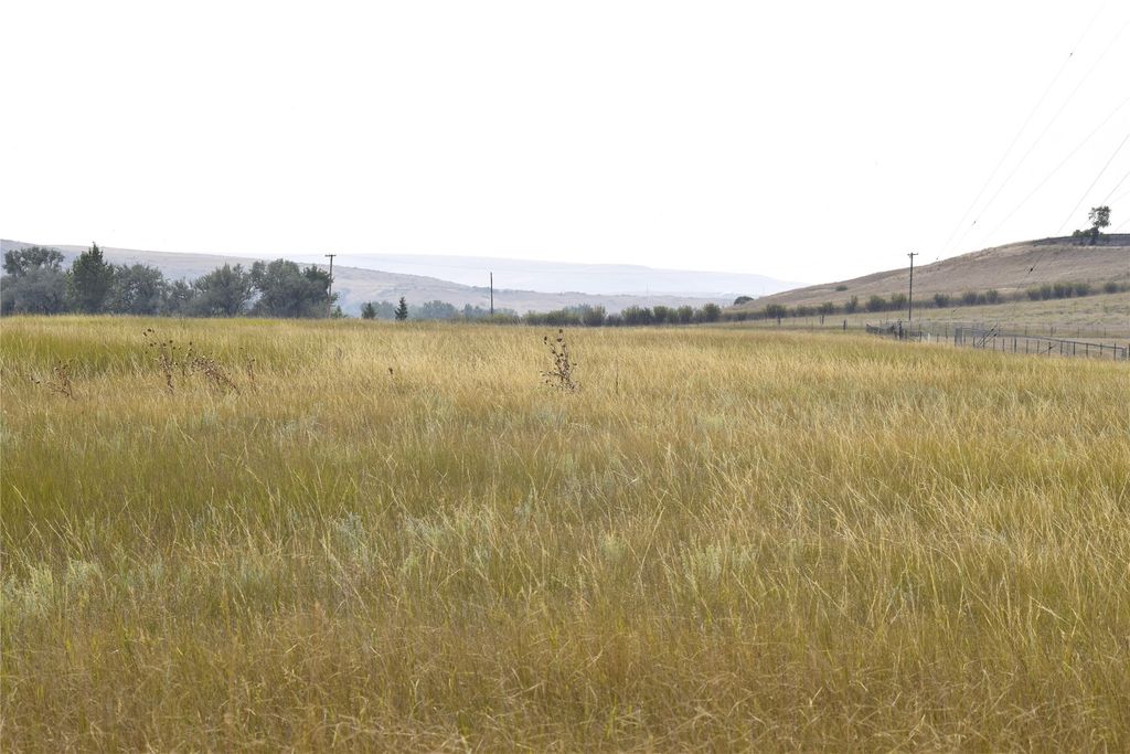 Photo of 167 Dune Drive, Great Falls, MT 59404 (MLS # 30067746)