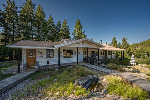 Photo of 1115 Rogers Lake Road, Kila, MT 59920 (MLS # 30069498)
