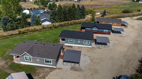 Tiny photo for 514 Hamilton Heights Road #2, Corvallis, MT 59828 (MLS # 30070087)