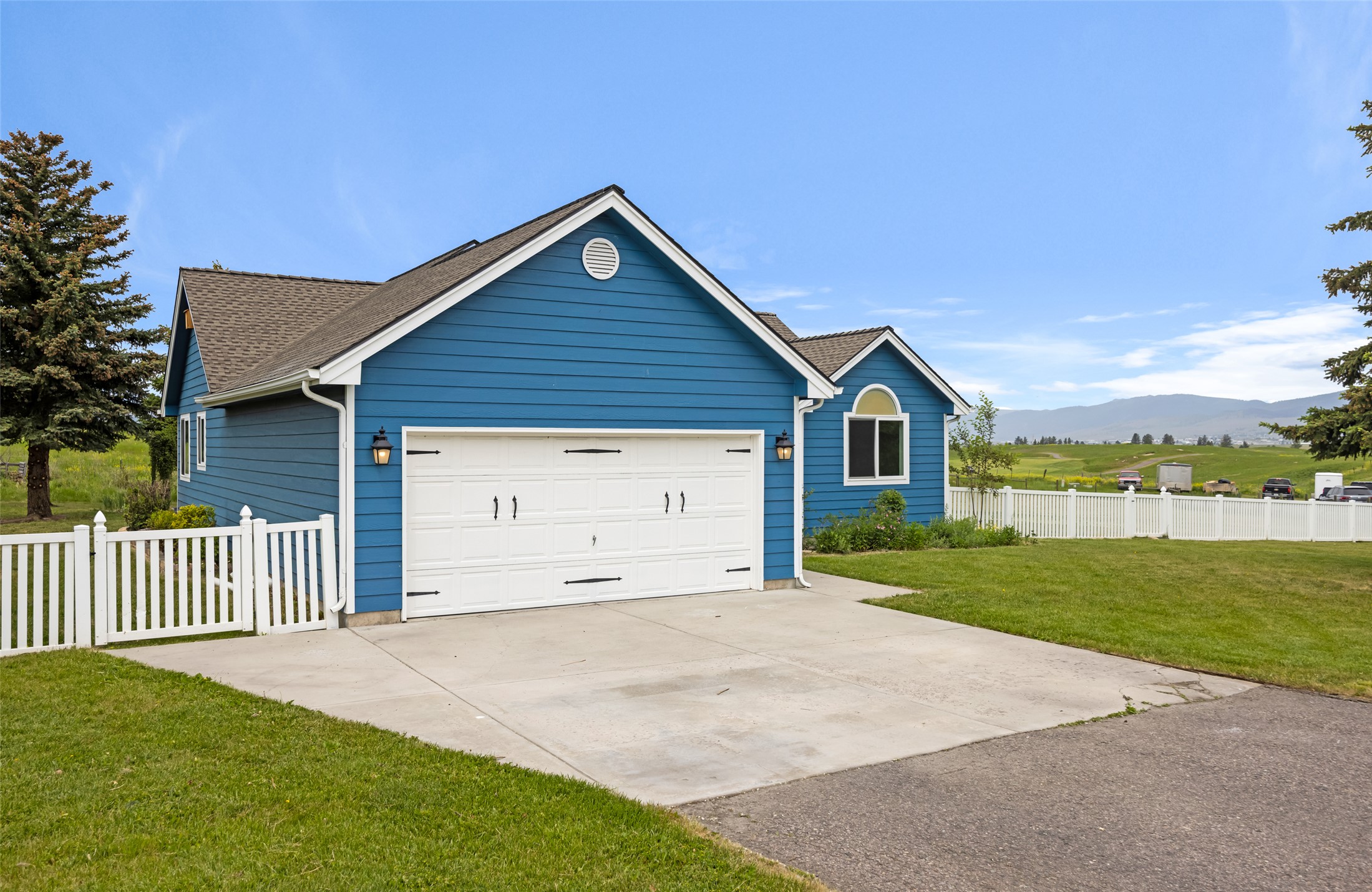 7580 Arroyo Lane