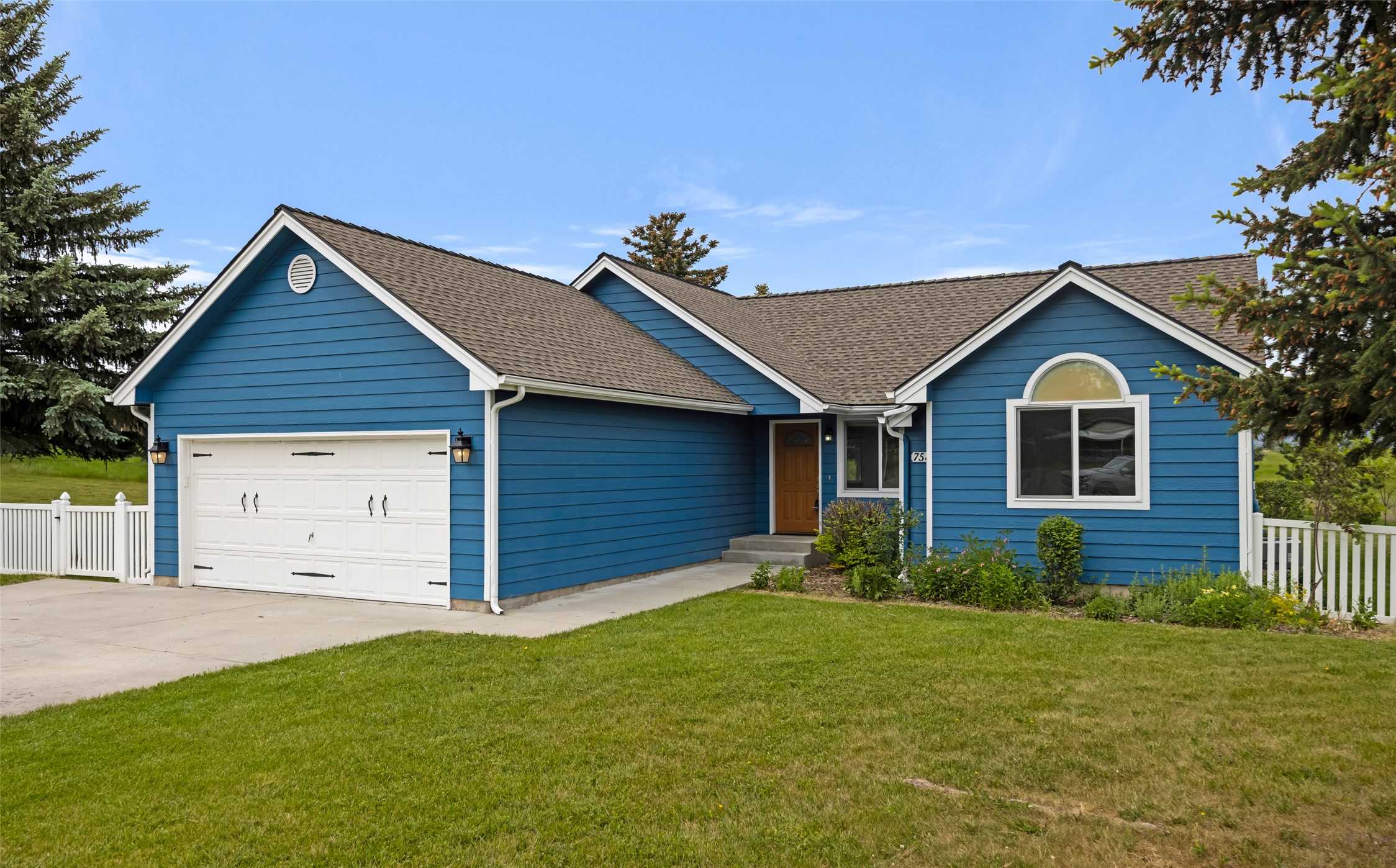 7580 Arroyo Lane