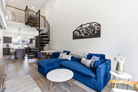 Photo of 10 Sagebrush Court #B, Whitefish, MT 59937 (MLS # 30066042)