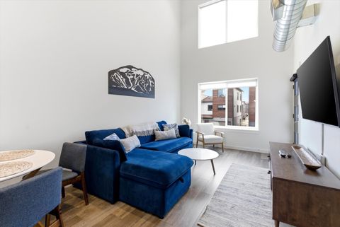 Tiny photo for 10 Sagebrush Court #B, Whitefish, MT 59937 (MLS # 30066042)