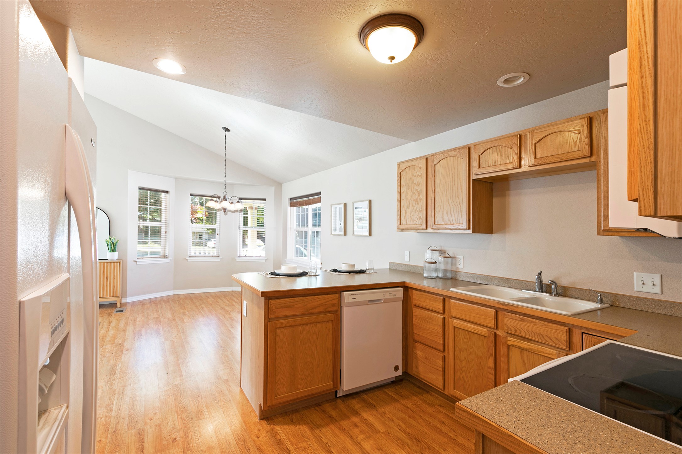 Missoula, Montana 59802, United States, 4 Bedrooms Bedrooms, ,2 BathroomsBathrooms,Residential,Active,195104