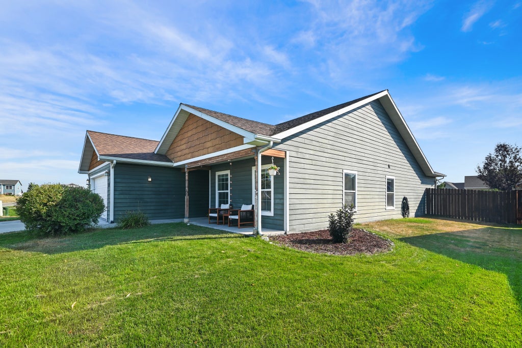 Photo of 211 Jackson Peak Drive, Kalispell, MT 59901 (MLS # 30077584)