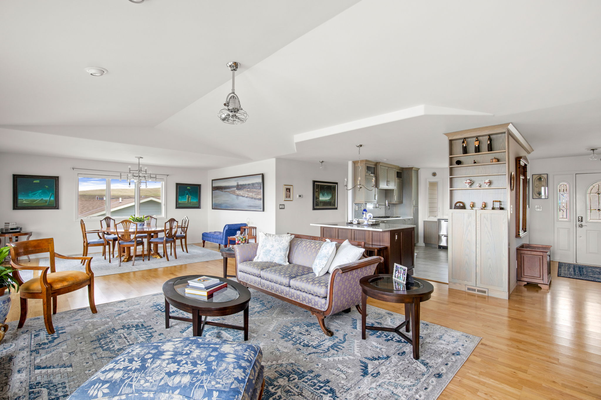 3205 Kingwood Drive