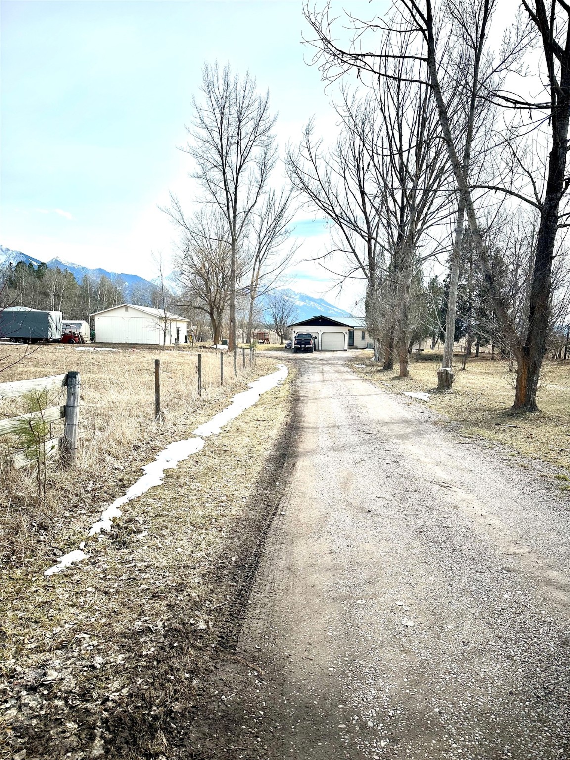 34835 Old West Trail