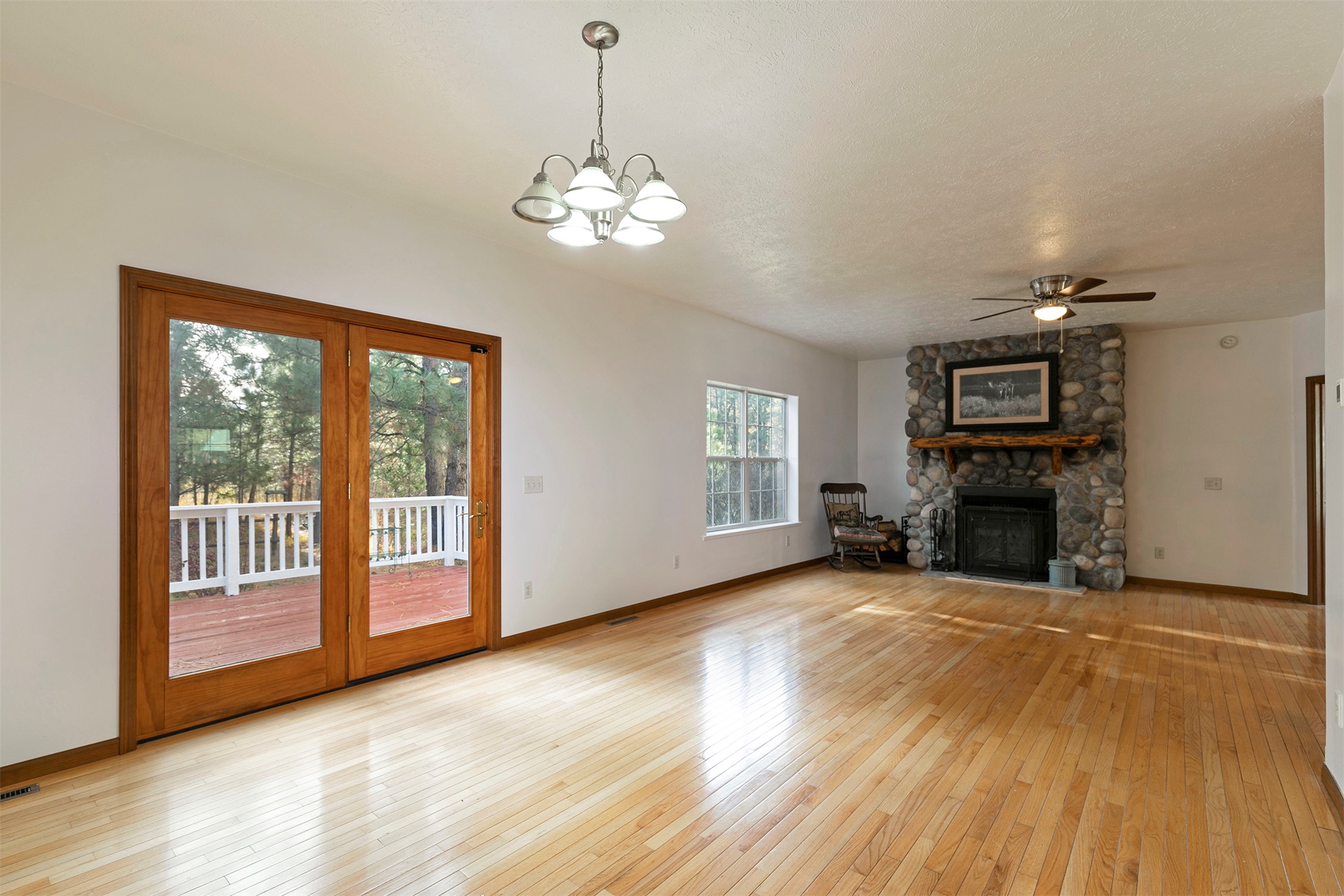 2377 Us Highway 93 S