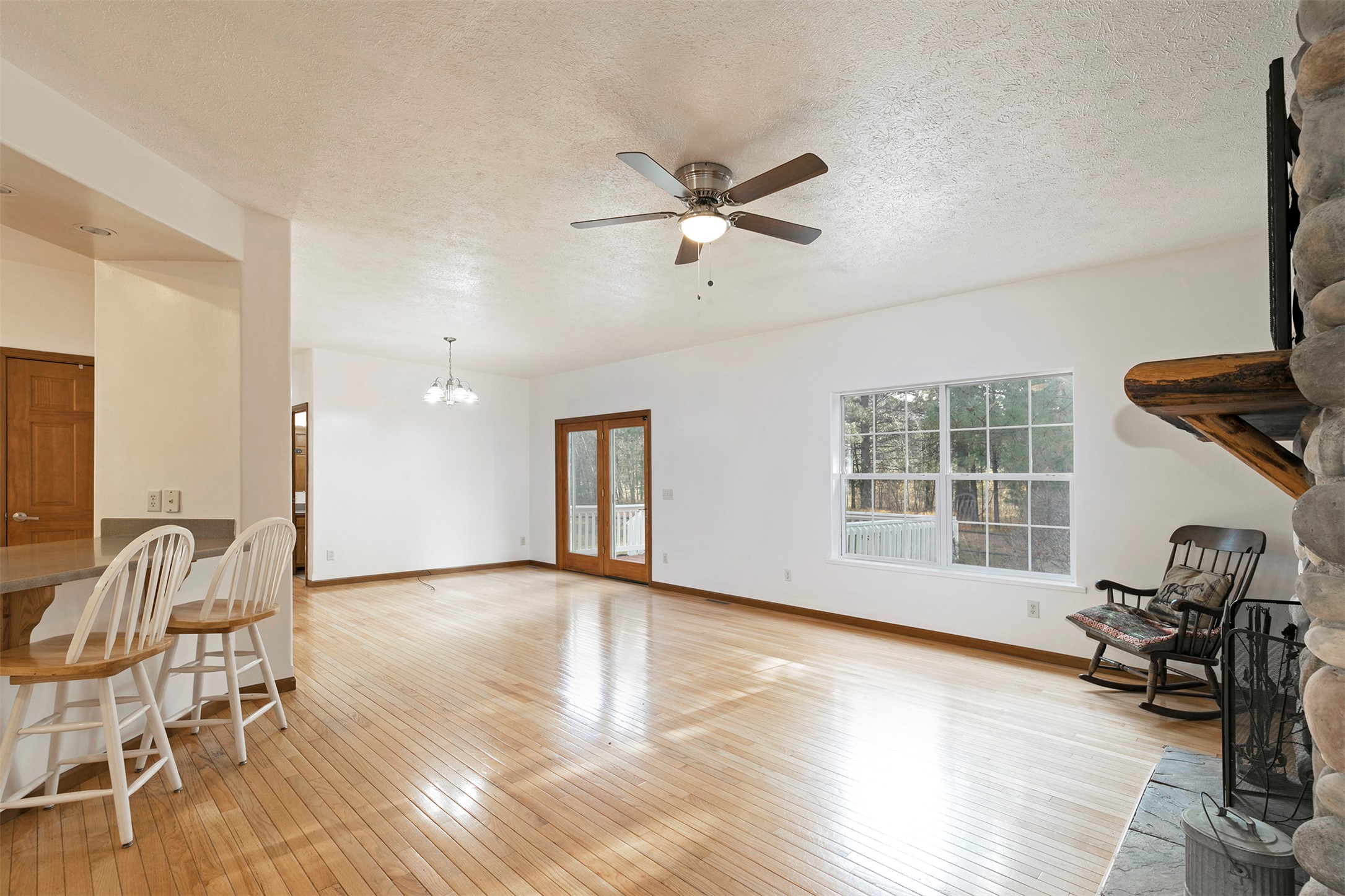 2377 Us Highway 93 S