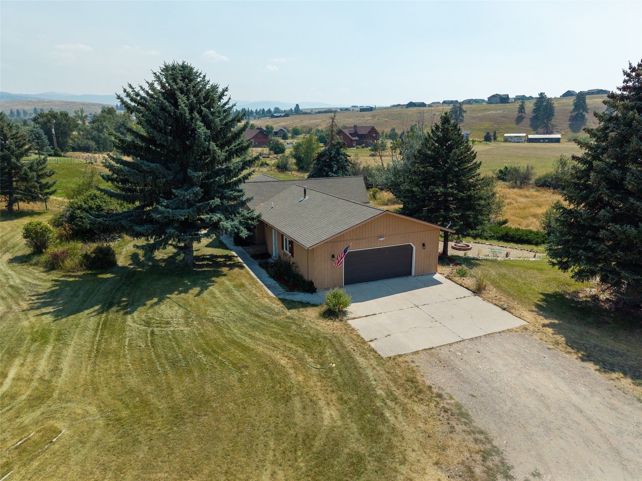 607 Eight Mile Creek Road