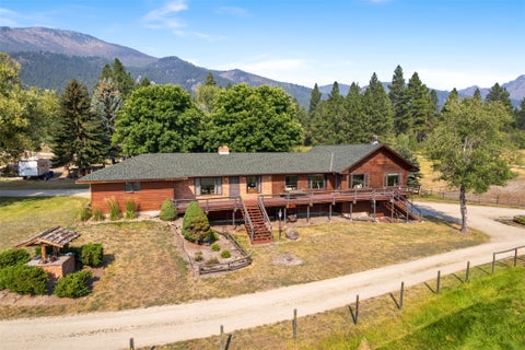 Photo of 301 Night Hawk Lane, Hamilton, MT 59840 (MLS # 30076313)