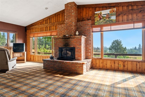 Tiny photo for 301 Night Hawk Lane, Hamilton, MT 59840 (MLS # 30076313)