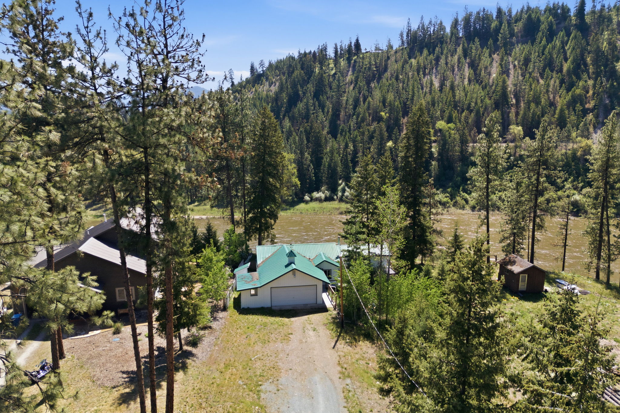 1311 Riverbend Road