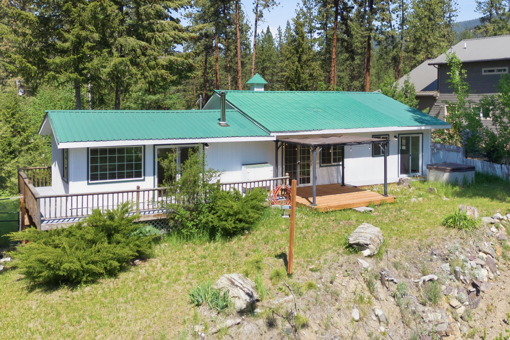 1311 Riverbend Road