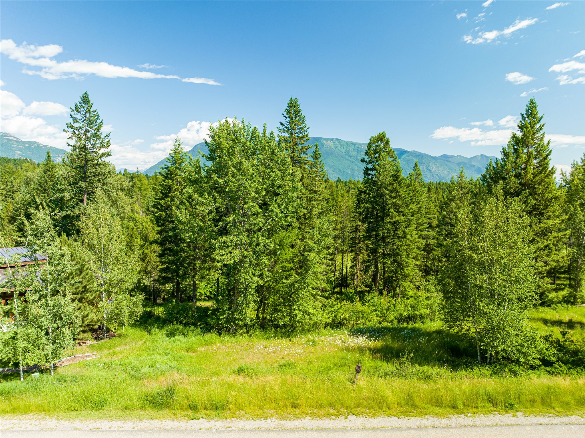253 Gleneagles Trail