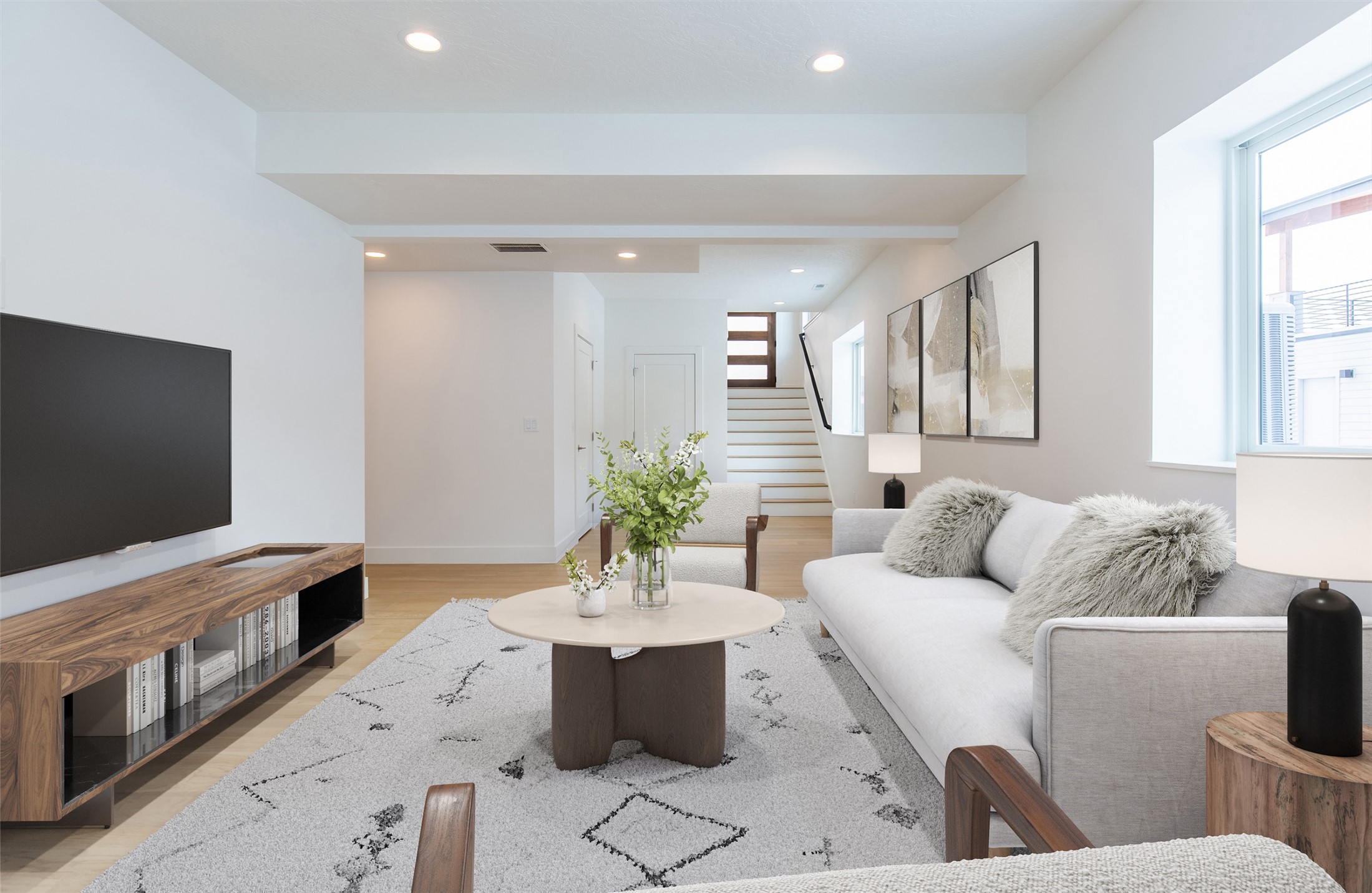 Missoula, Montana 59808, United States, 3 Bedrooms Bedrooms, ,3 BathroomsBathrooms,Residential,Pending,72835