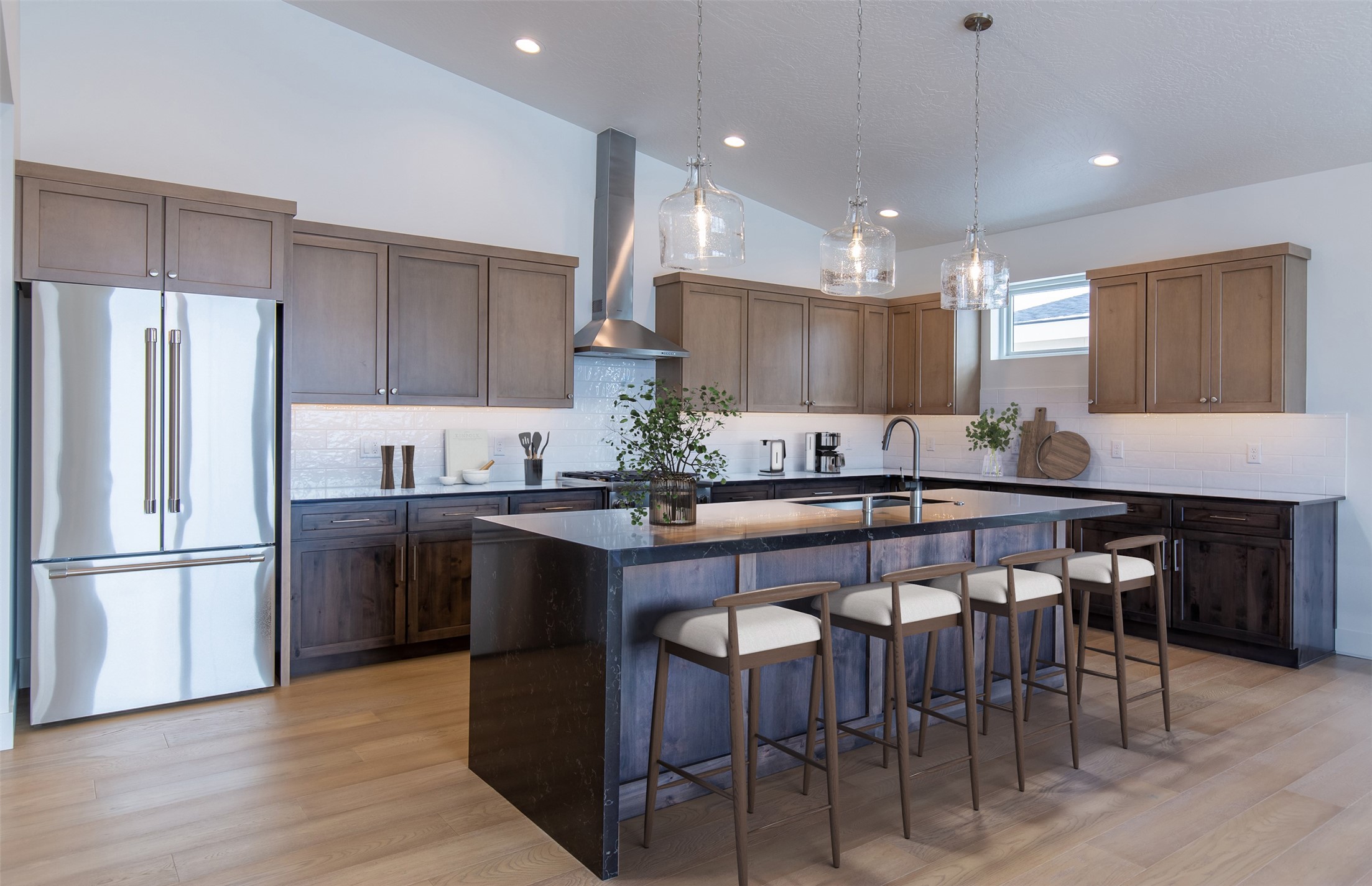 Missoula, Montana 59808, United States, 3 Bedrooms Bedrooms, ,3 BathroomsBathrooms,Residential,Pending,72835