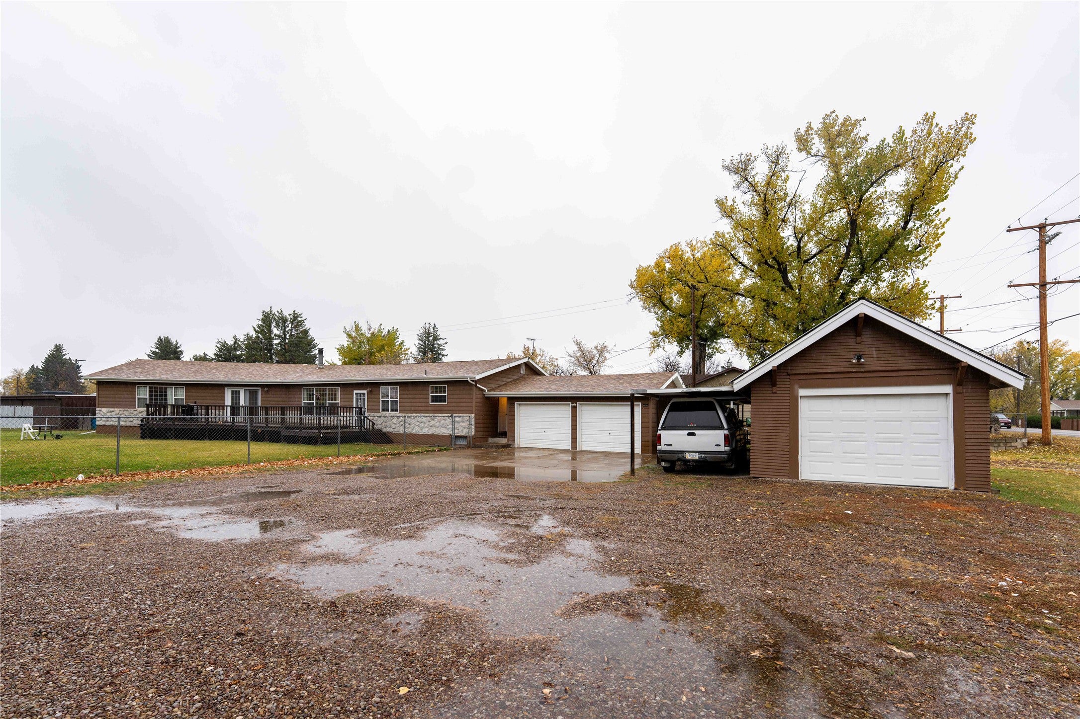 2610 Upper River Road