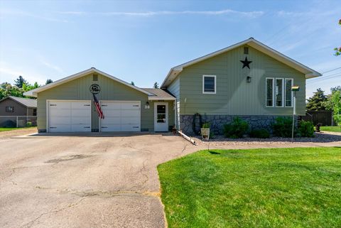 Photo of 36 Winchester Street, Kalispell, MT 59901 (MLS # 30050613)