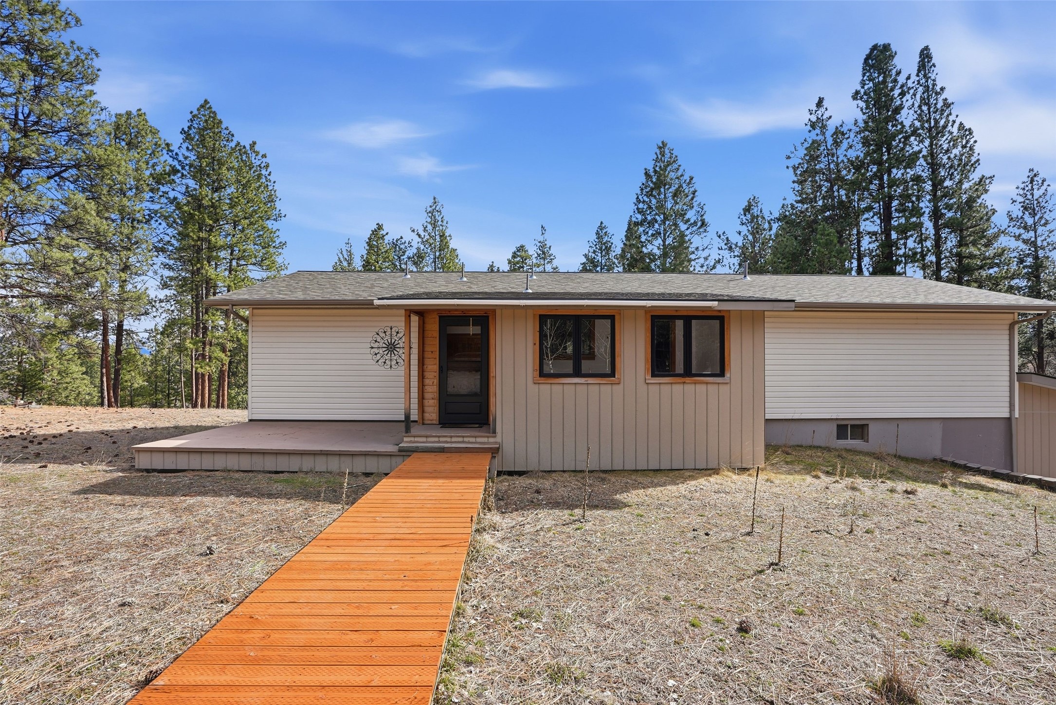 390 N Gold Creek Loop