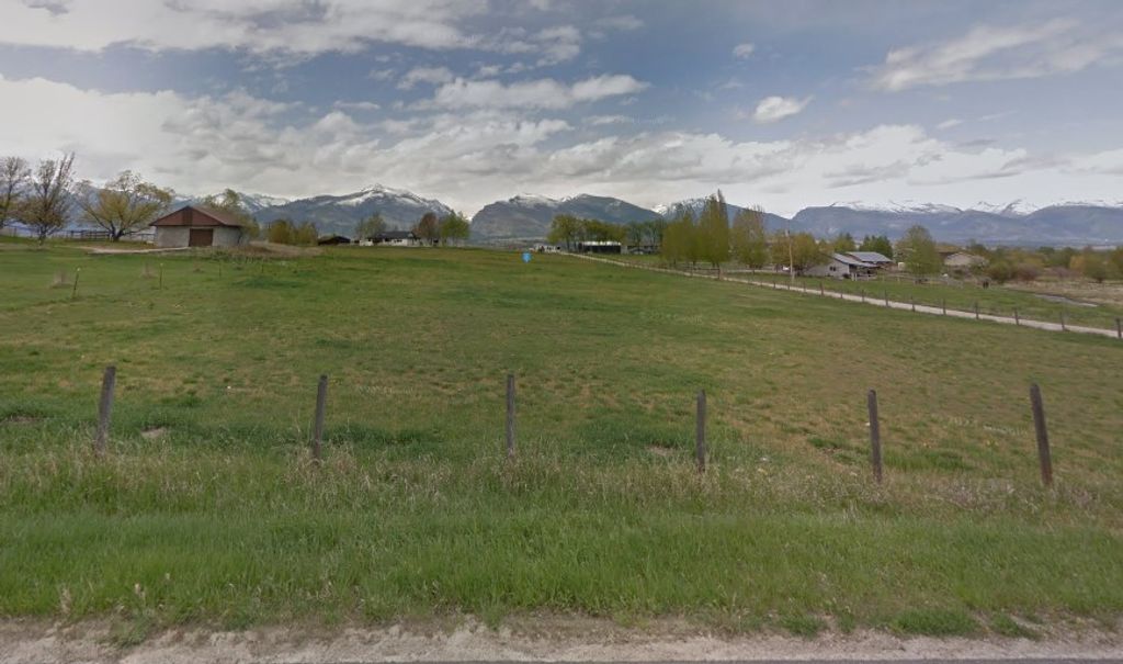 Photo of 1005 Honey House Lane, Corvallis, MT 59828 (MLS # 30065033)