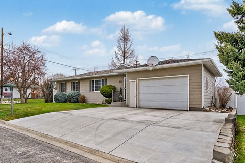 Tiny photo for 804 Birch Street, Helena, MT 59601 (MLS # 30068548)