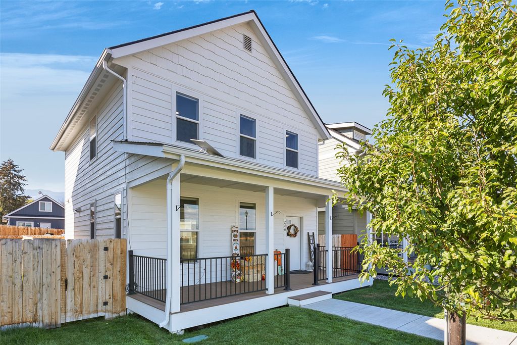 Photo of 240 Sunset Alley Drive, Victor, MT 59875 (MLS # 30057712)